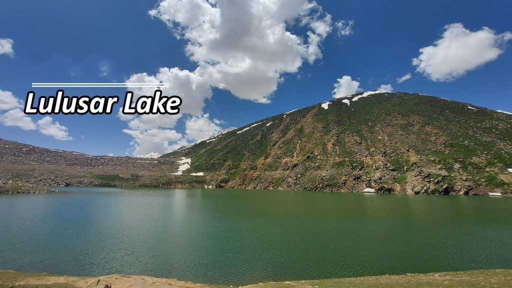 Lulusar-Lake